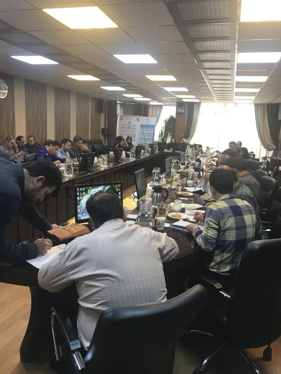 بازنگری و بروزآوری شناسنامه های مشاغل شرکت گاز استان تهران